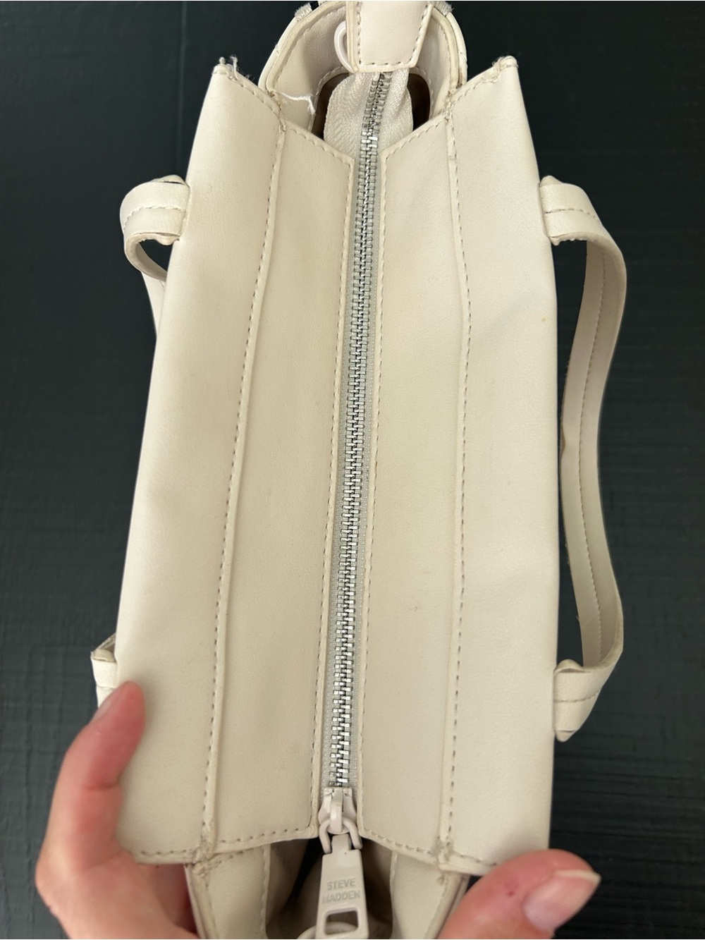 Steve Madden Cream Quilted Tote with Logo and removable  cross body strap - Picture 10 of 14